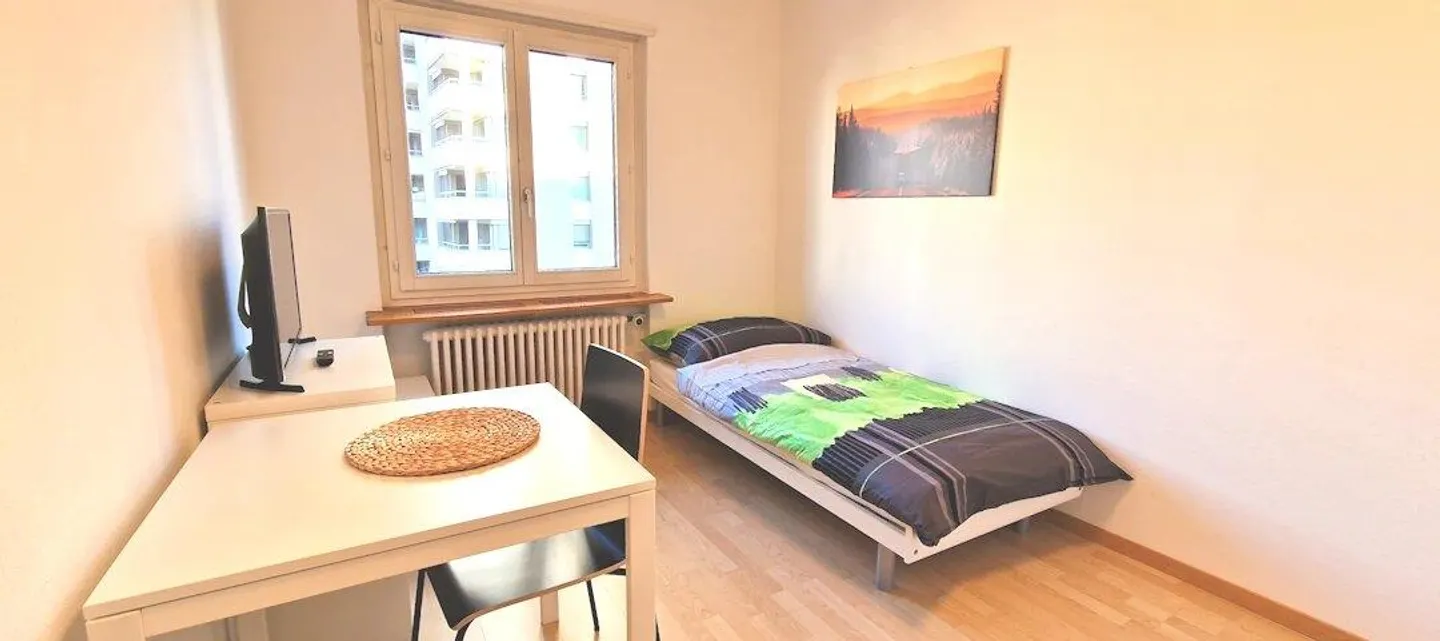 Chambre meublée - Emménagez aujourd'hui - Photo 1 sur 12
