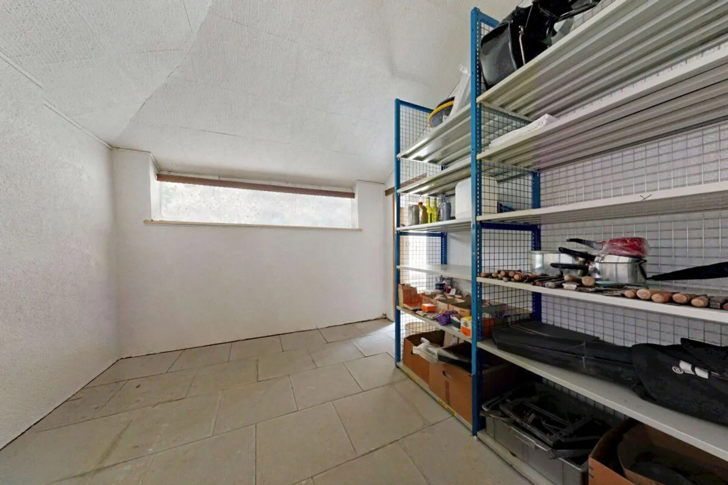 Ampia casa unifamiliare con area esterna versatile, posto auto e capanno/garage aggiuntivo - Foto 22 di 22