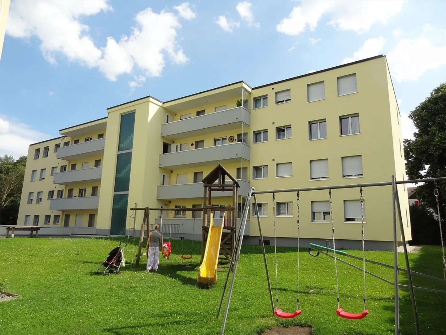 Appartamento 3,5 locali con giardino soleggiato privato (50m2); ascensore - Foto 15 di 16