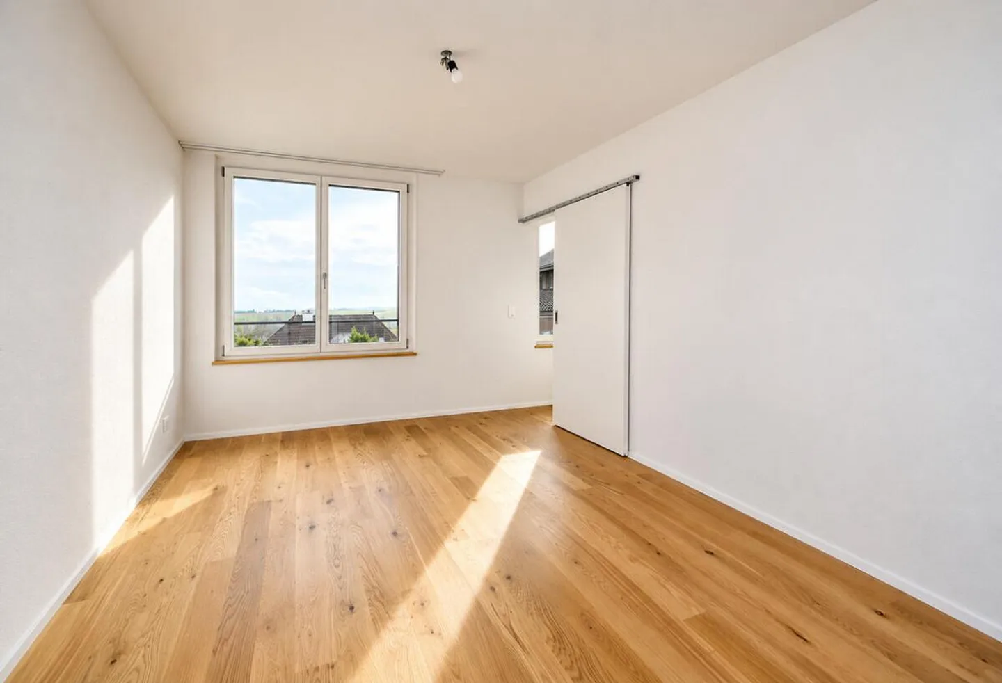 Modern 3.5-room apartment - Photo 6 of 10
