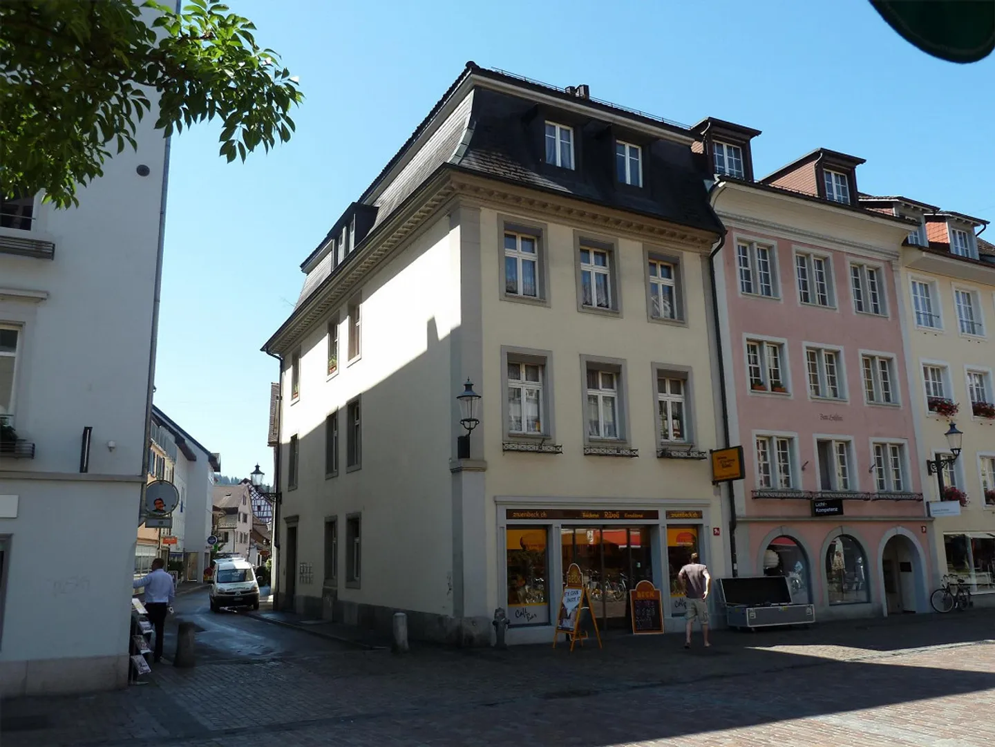 Grosszügige 3.5-Zimmer-Wohnung im Zentrum von Winterthur - Foto 1 von 7