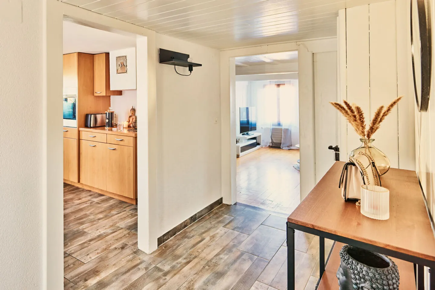 Renovated Farmhouse with 3 Apartments - Photo 8 of 12