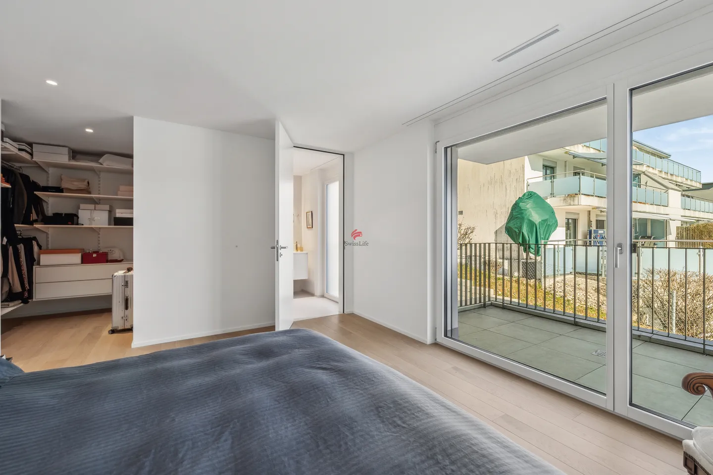 Neuwertige luxuriöse Wohnung - Foto 13 von 13