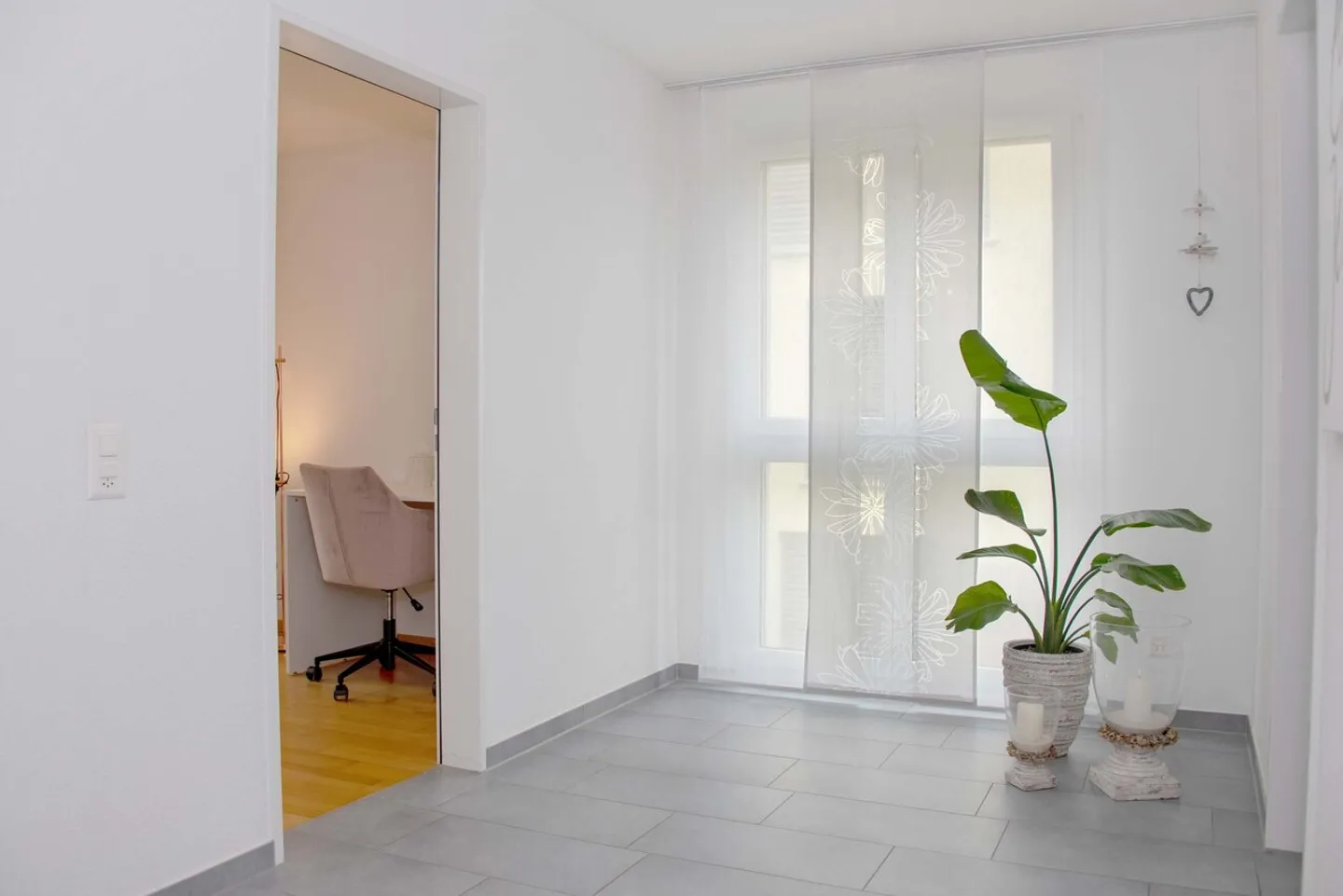Family House for Connoisseurs - Photo 11 of 14