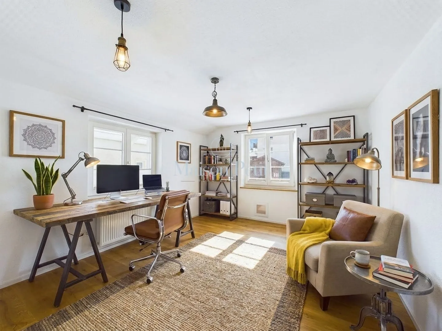 Charming Family Home with Garden - Photo 10 of 13