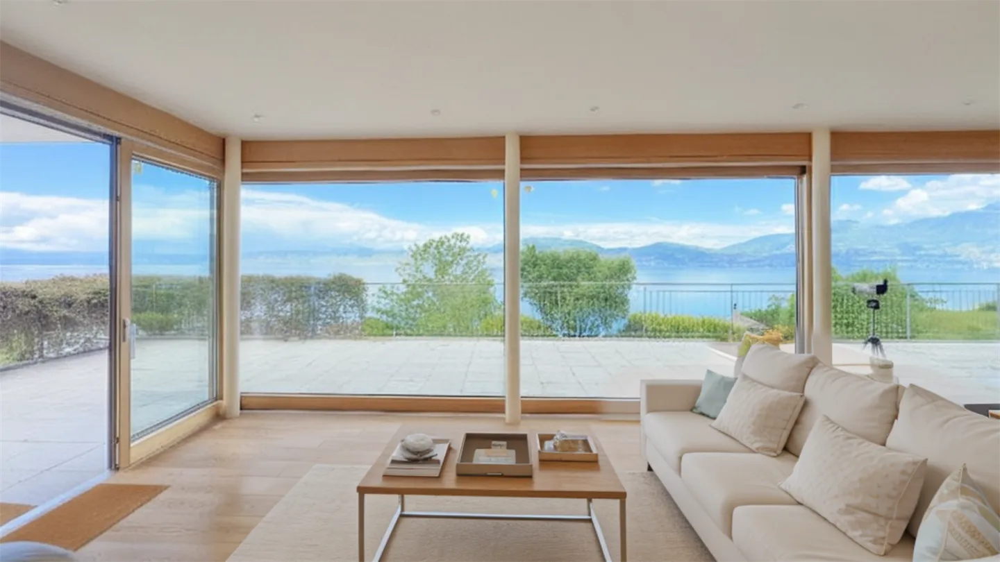 Luxuriöse Architektenvilla mit atemberaubendem 180° Blick auf den Genfersee! - Foto 10 von 13