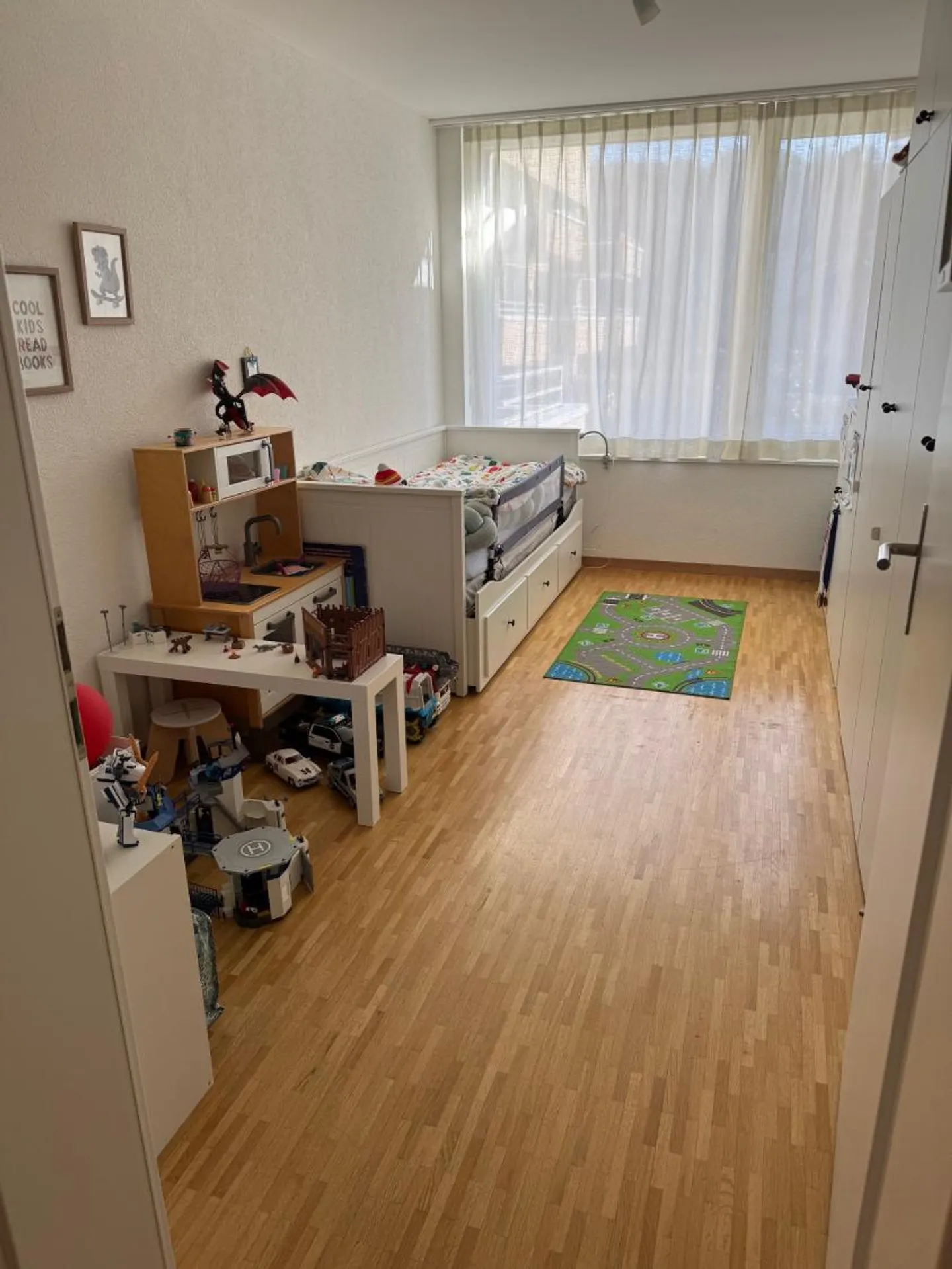 3.5 Room Apartment - Photo 7 of 10