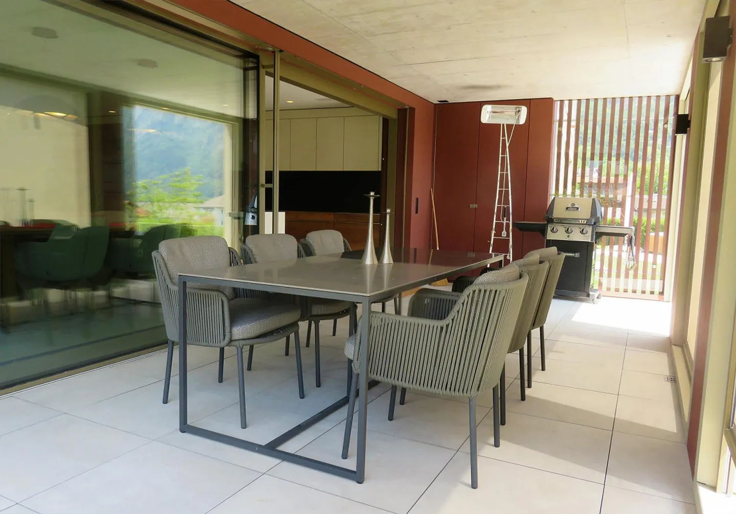 Living like in a single-family home - Photo 14 of 15