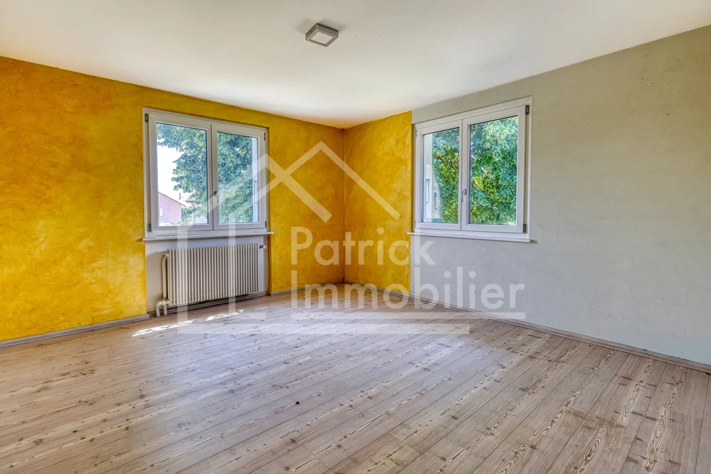 Individual villa 4.5 rooms with great potential - Photo 2 of 14