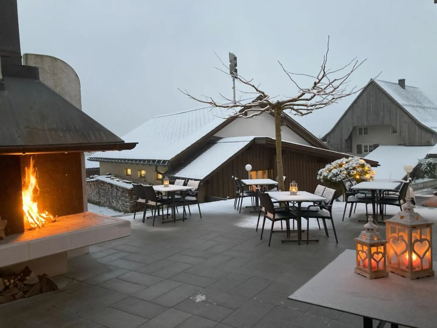 Restaurant Unique mit B & B in Schwändi/GL - Foto 8 von 16