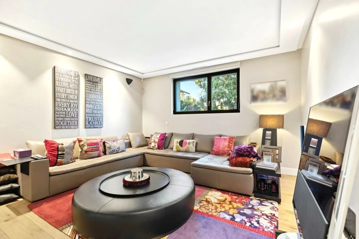 Prestigieuse zeitgenössische Villa in Chêne-Bougeries - Ein Rückzugsort für Luxus und Ruhe - Foto 7 von 9