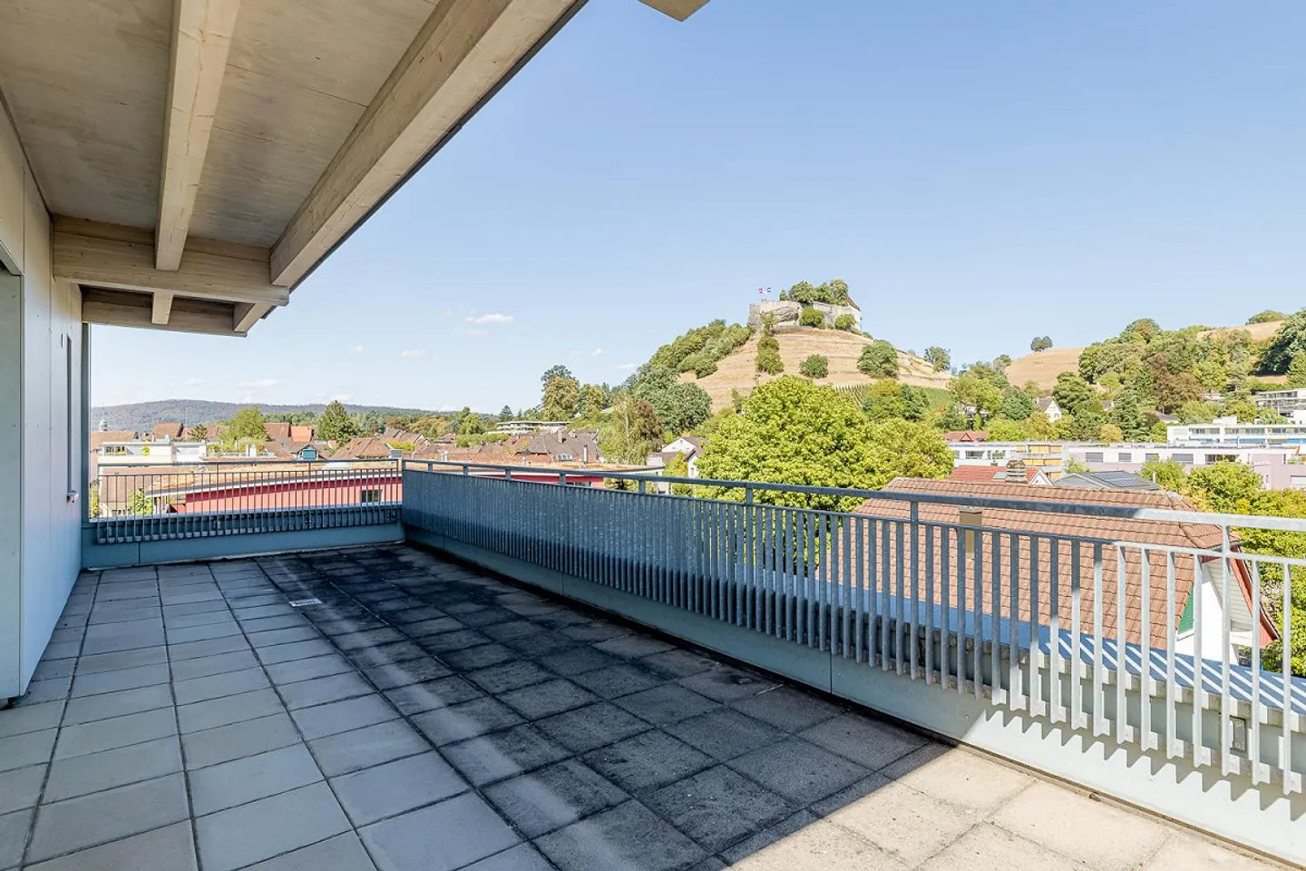 Exklusive Maisonette-Wohnung in Lenzburg - Foto 2 von 10