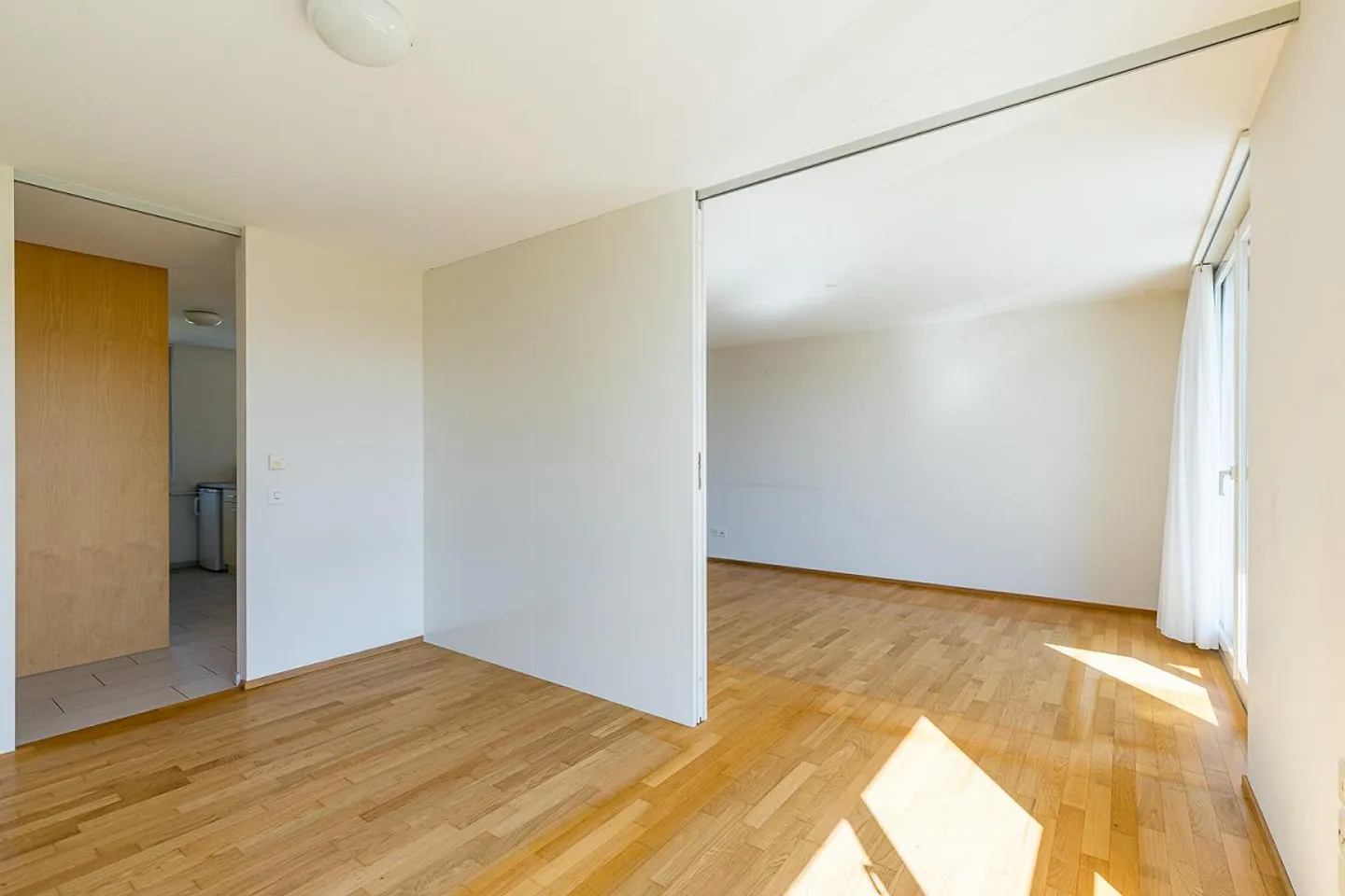 Exklusive Maisonette-Wohnung in Lenzburg - Foto 8 von 10