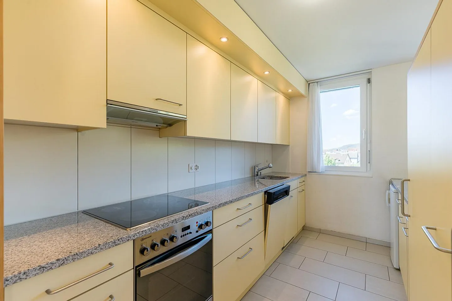 Exklusive Maisonette-Wohnung in Lenzburg - Foto 7 von 10