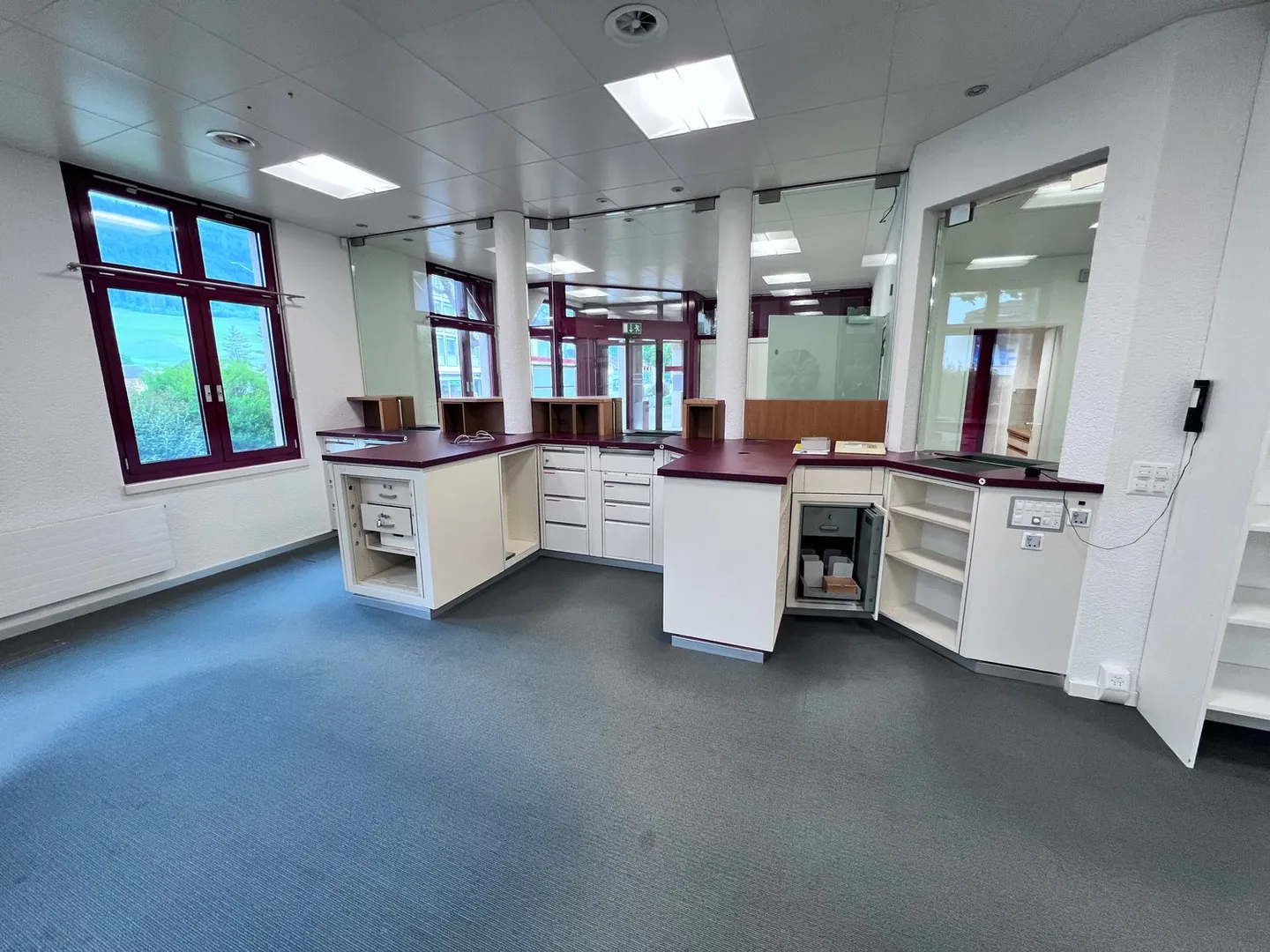 Sono al Gopfriedstutz un chiosco.. o forse una banca? Sono in un hotel o in una cassa? - Foto 9 di 33