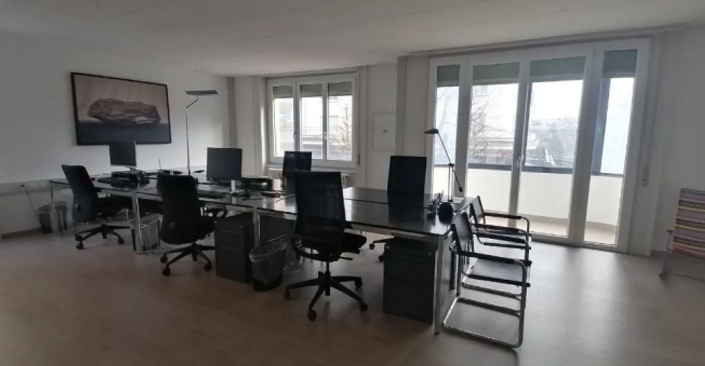 Bureau Moderne à Fribourg - Photo 3 sur 8