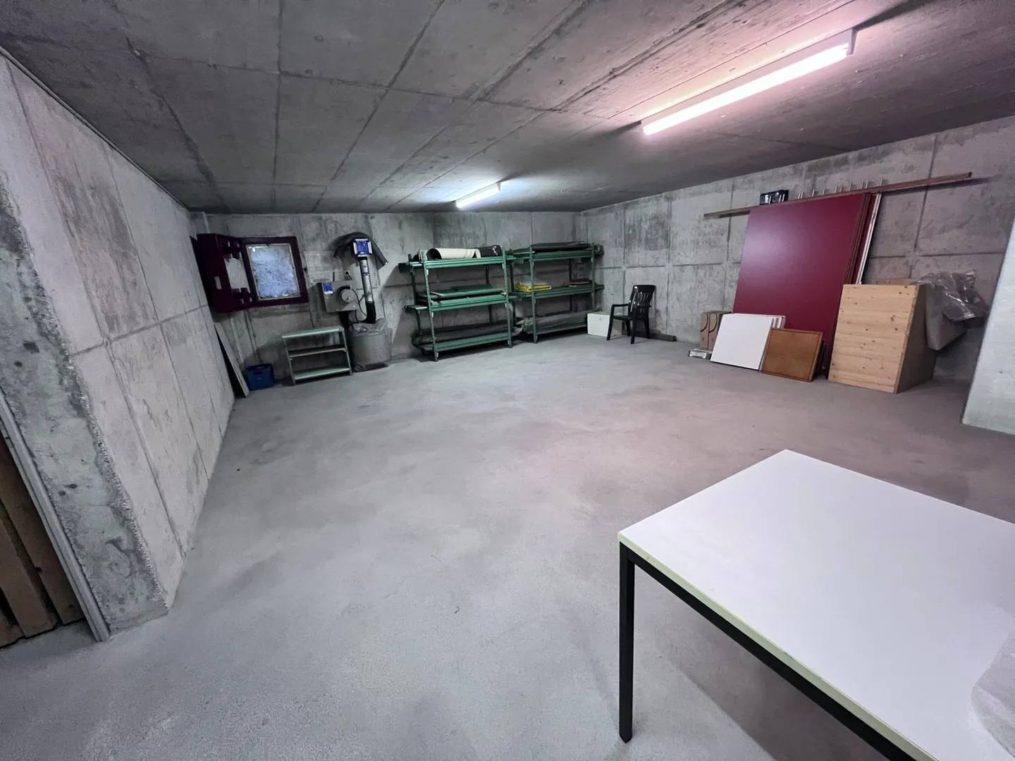 Sono al Gopfriedstutz un chiosco.. o forse una banca? Sono in un hotel o in una cassa? - Foto 21 di 33