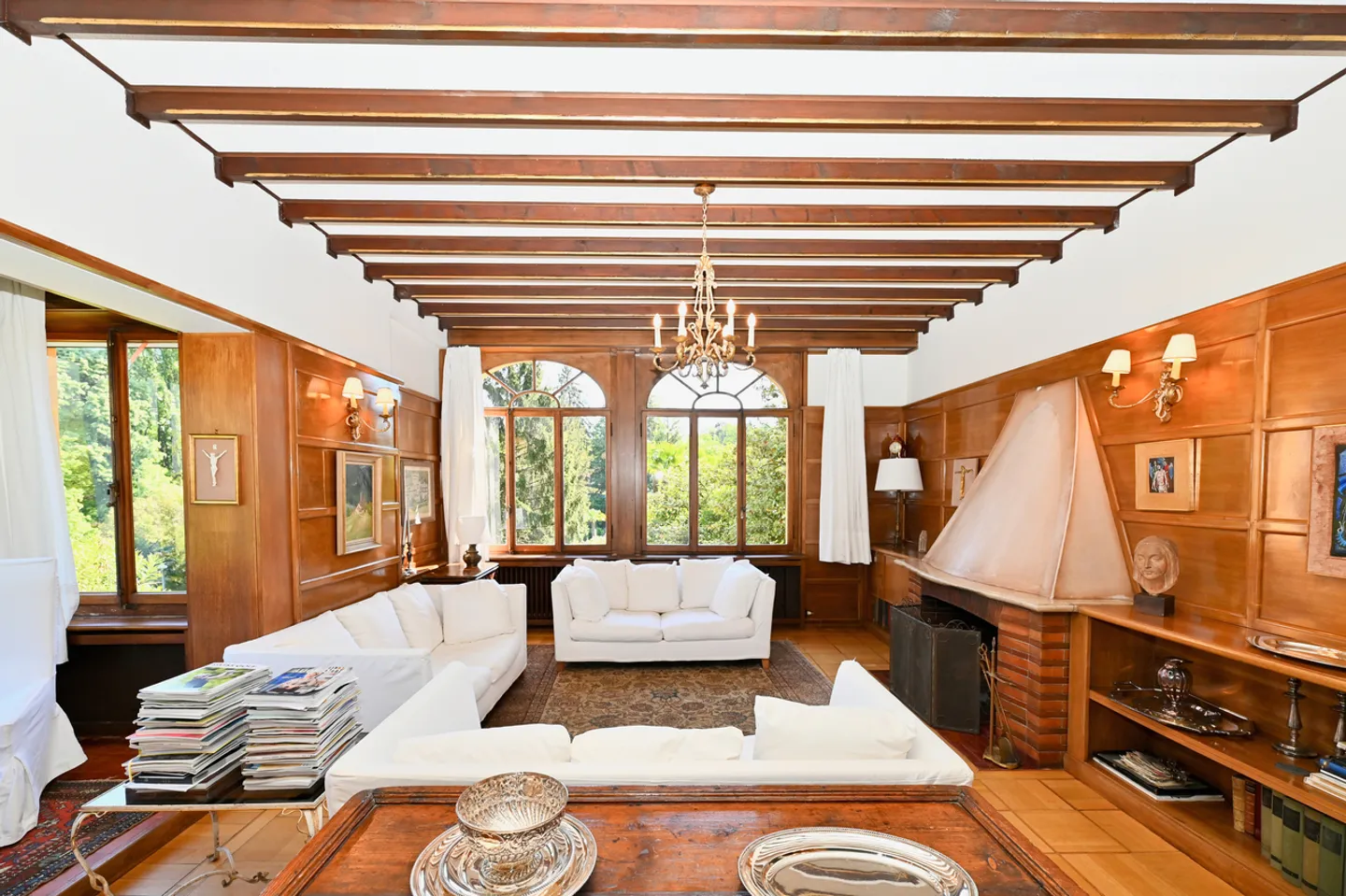 Prestigeträchtige Villa mit herrlichem Park in der Nähe des Zentrums von Lugano - Foto 6 von 17