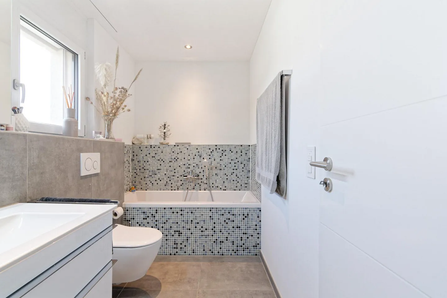 Modernes Familienhaus in Lengwil - Foto 6 von 13