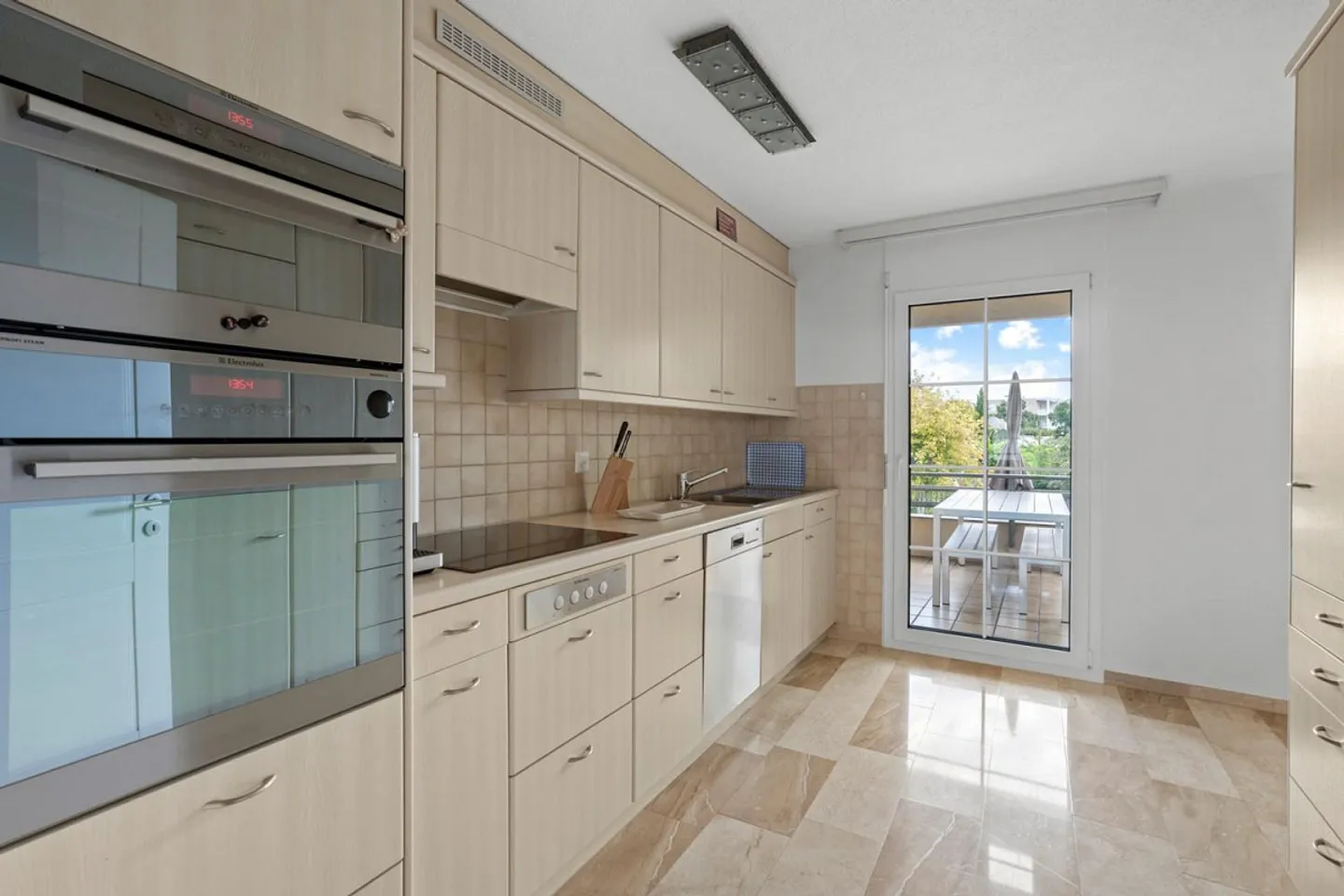5.5-Room Maisonette near the Frauenfeld Hospital - Photo 7 of 30