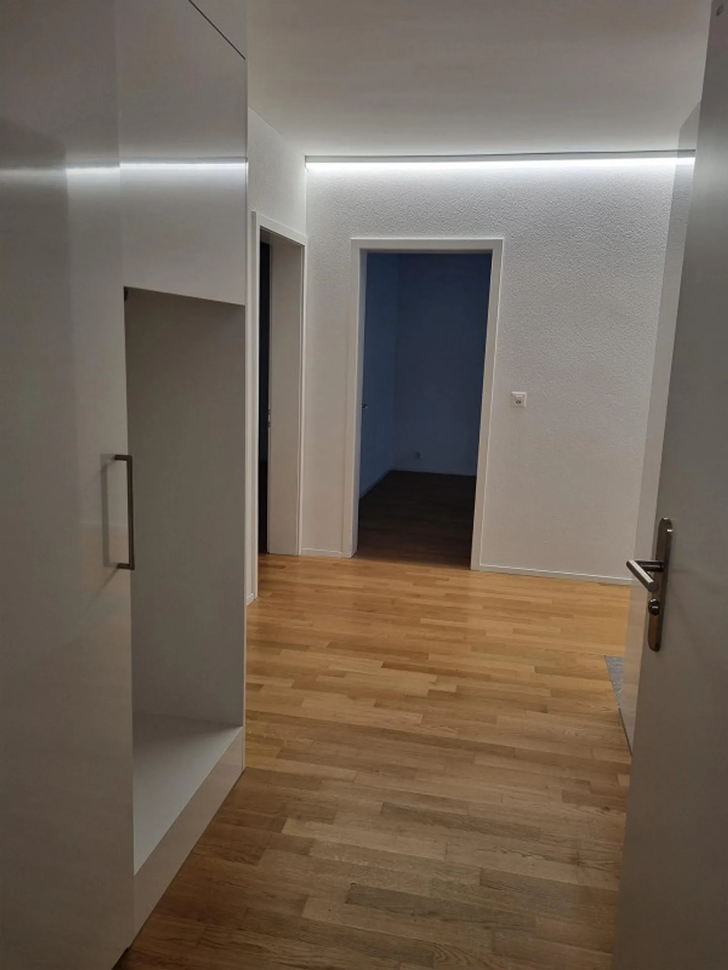 Appartement attrayant de 3,5 pièces dans un emplacement central - Photo 1 sur 8