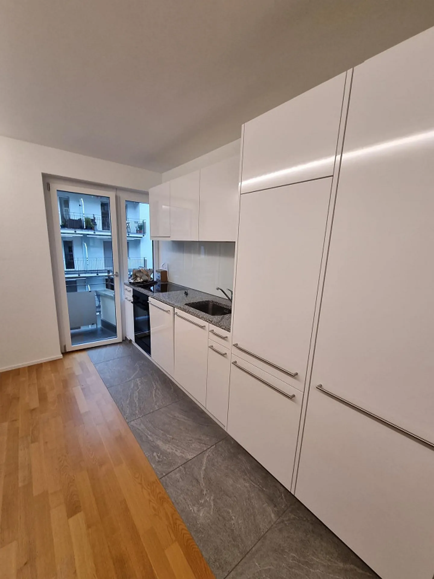 Appartement attrayant de 3,5 pièces dans un emplacement central - Photo 6 sur 8