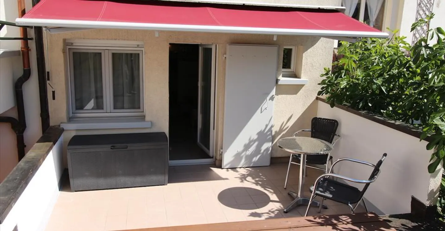 Immeuble historique avec 3 appartements - Photo 17 sur 17