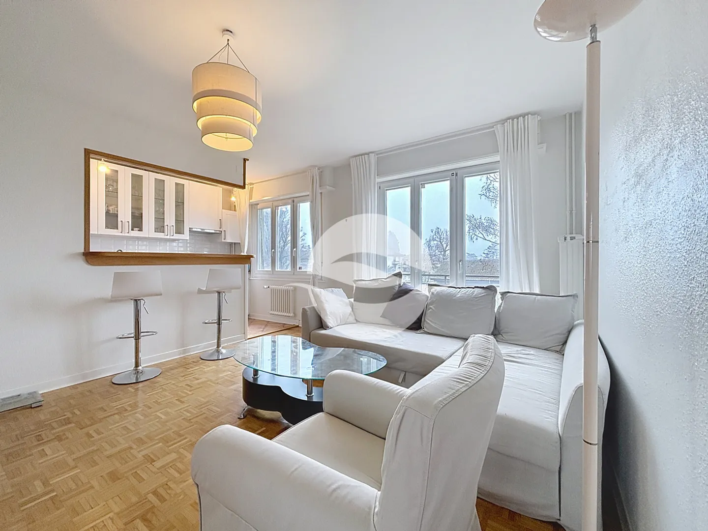 Bellissimo e accogliente appartamento arredato con 3 stanze al 2° piano - Foto 1 di 8