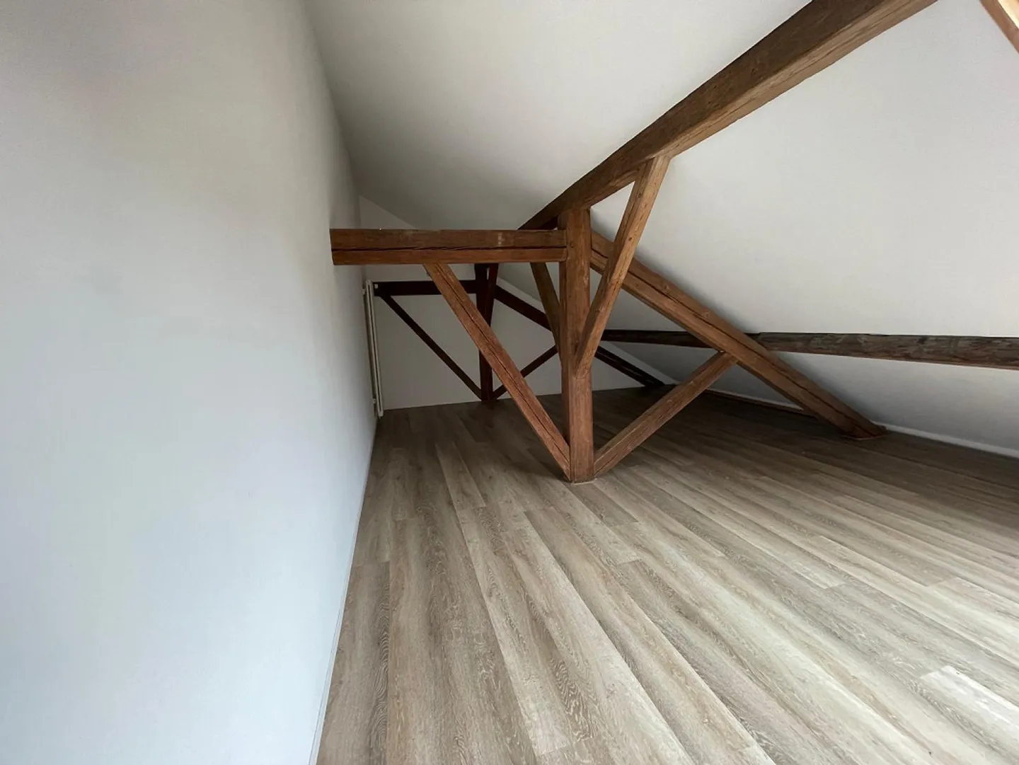 Appartamento loft ai piedi del castello di Burgdorf - Foto 4 di 8