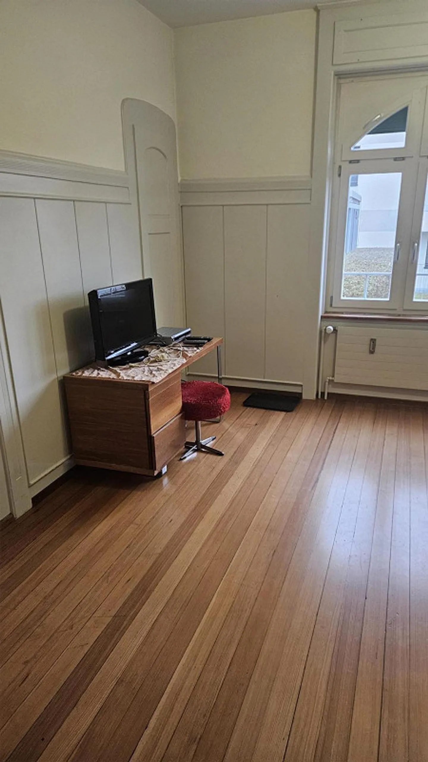 Camera doppia arredata e accogliente per uso singolo - Foto 9 di 9