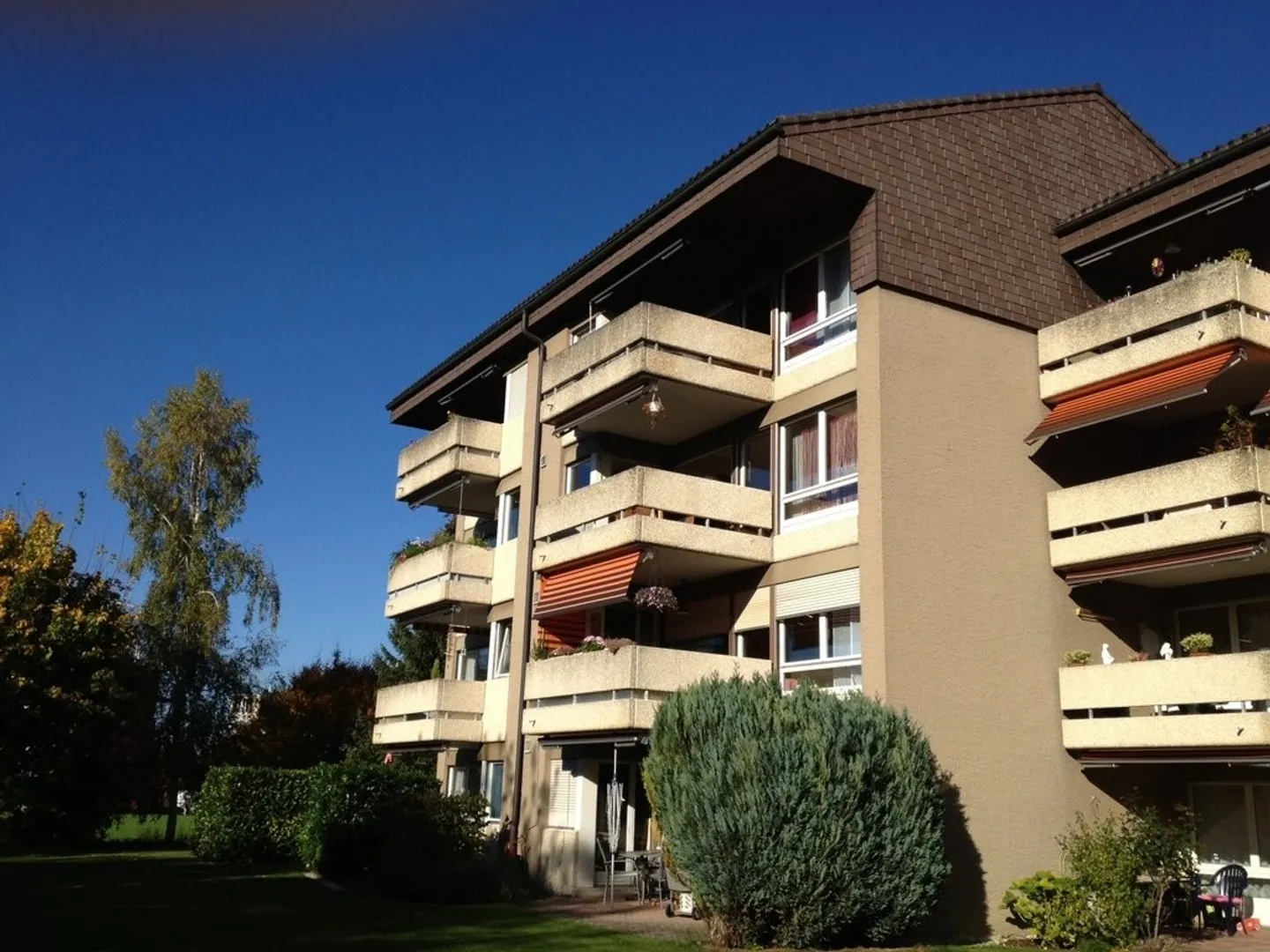 Temporary Gallery Apartment with Fireplace and 2 Balconies - Photo 9 of 9