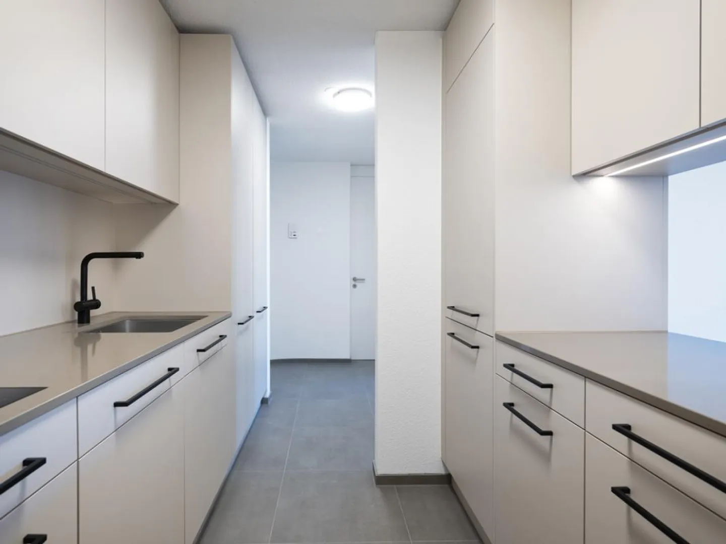 Vivere modernamente nel popolare quartiere di Wesemlin - Foto 4 di 7