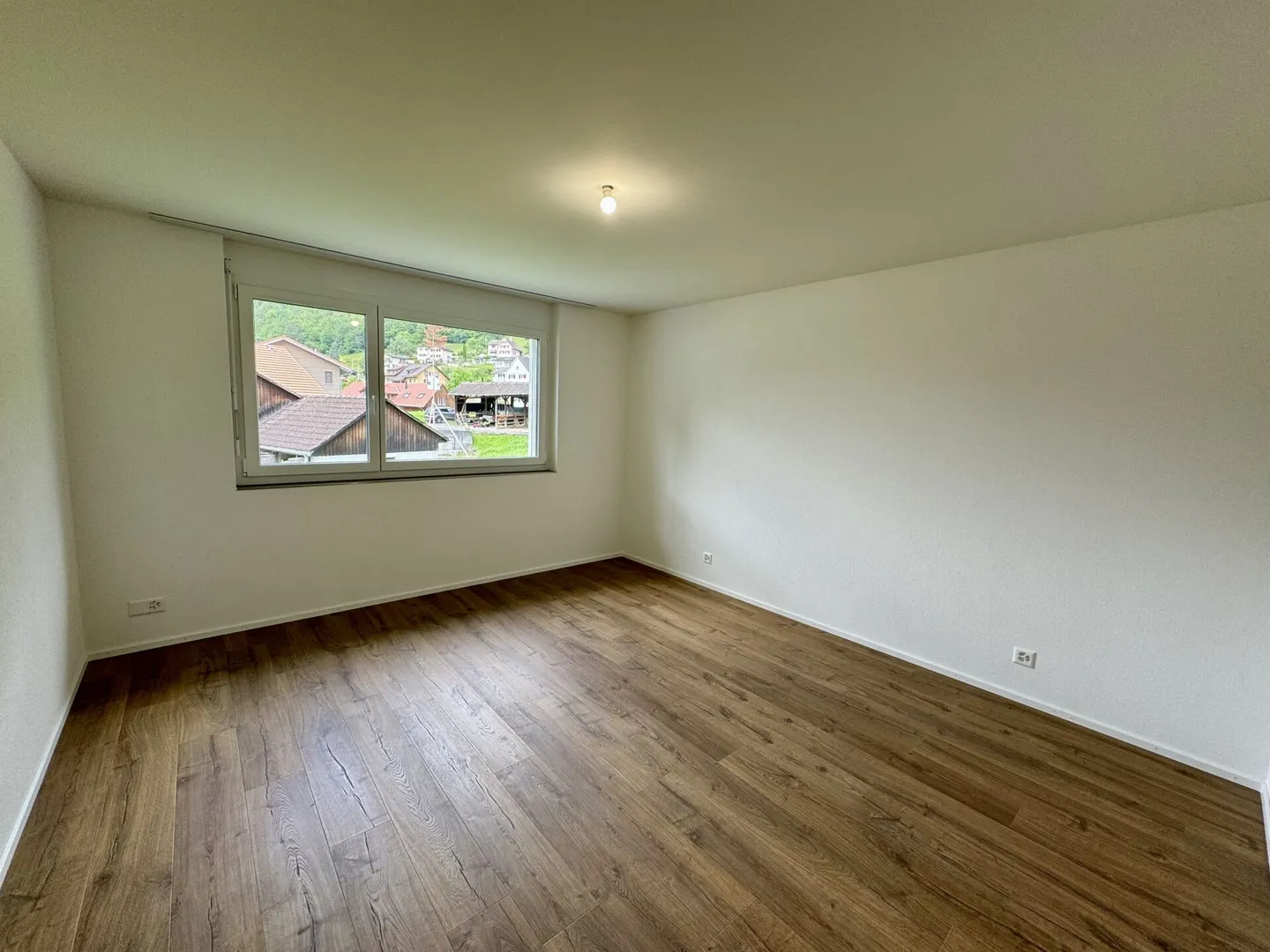 Edificio multifamiliare di nuova costruzione completamente affittato con 6 x appartamenti di 4,5 stanze - Foto 12 di 16