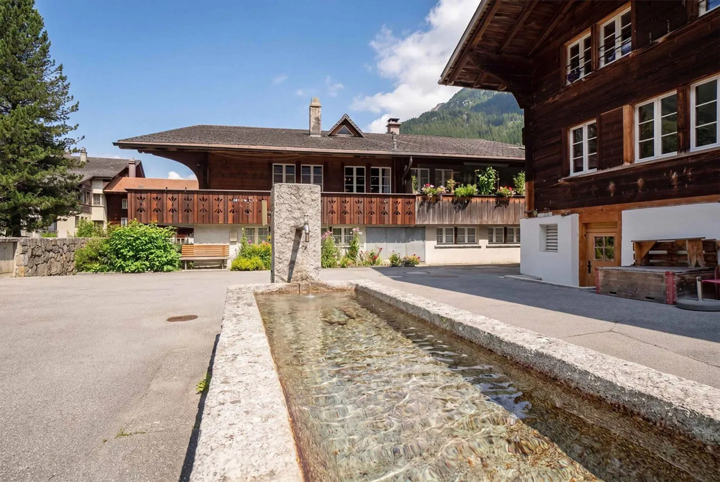CHALET DE VACANCES DANS LES ALPES BERNOISES - Photo 4 sur 5