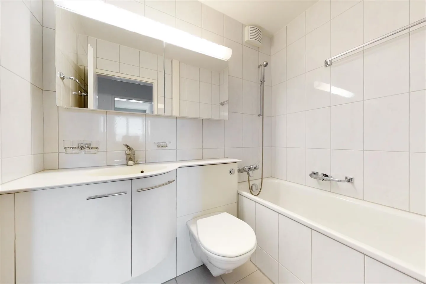 Environnement soigné, emplacement calme - Photo 7 sur 8