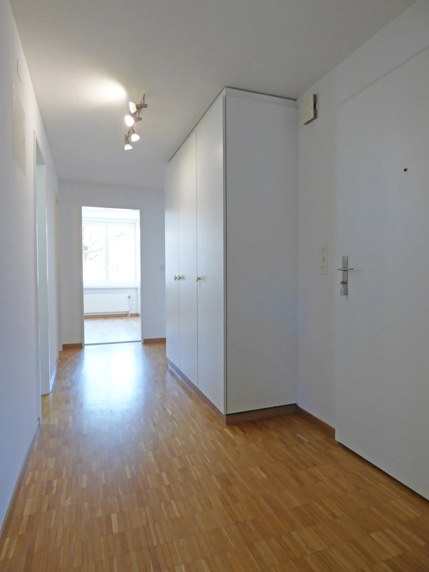 Gemütliche Wohnung in Beliebtem Quartier - Foto 3 von 12