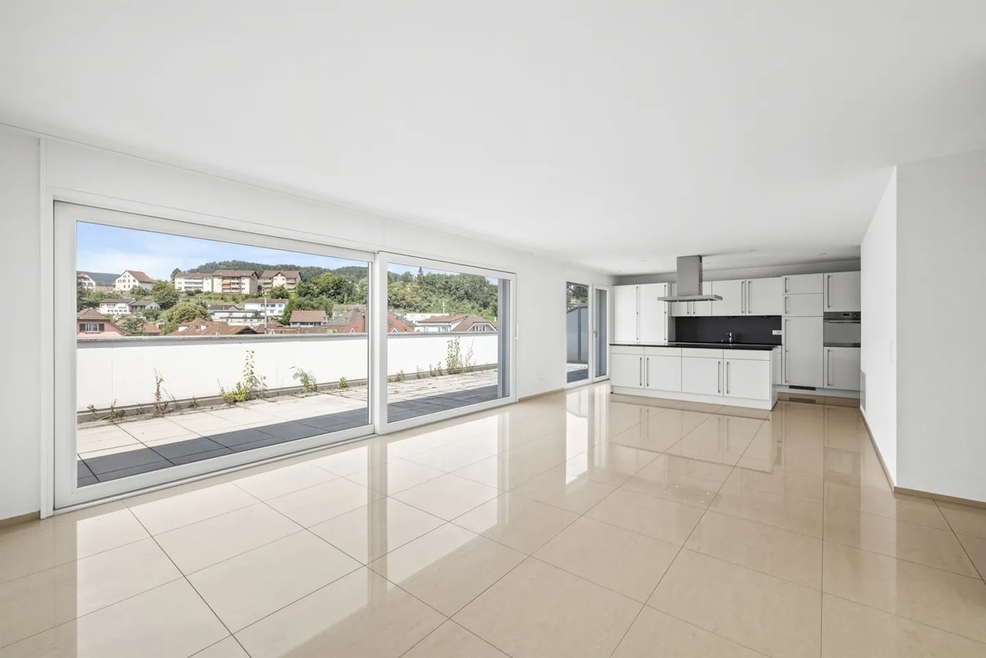 Moderne 5.5-Zimmerwohnung - Foto 4 von 8