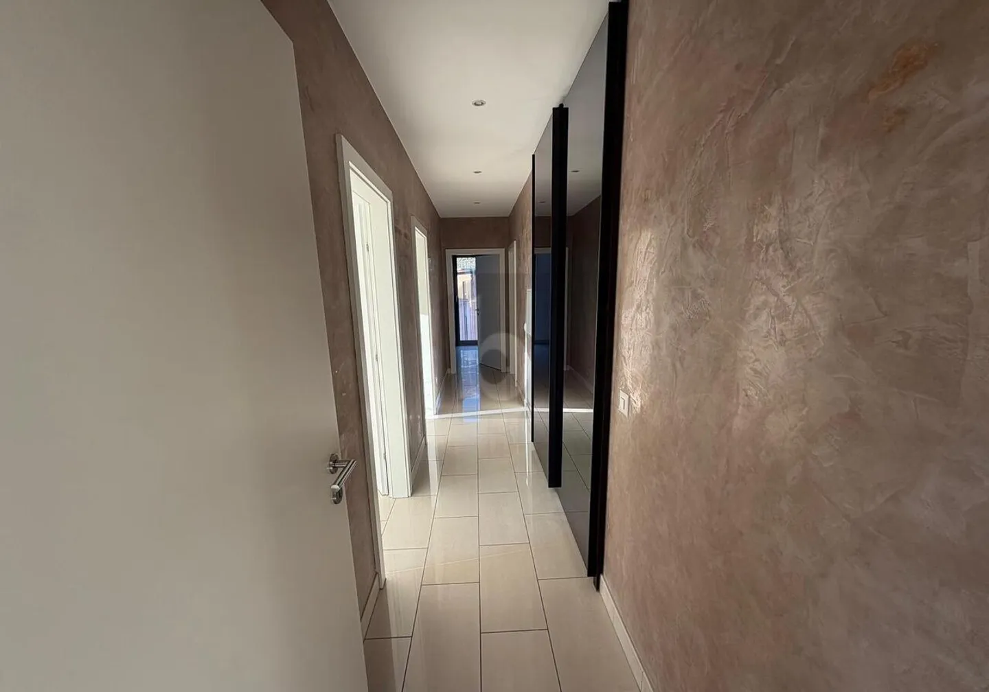 Charmantes Haus mit Seeblick - Foto 5 von 6