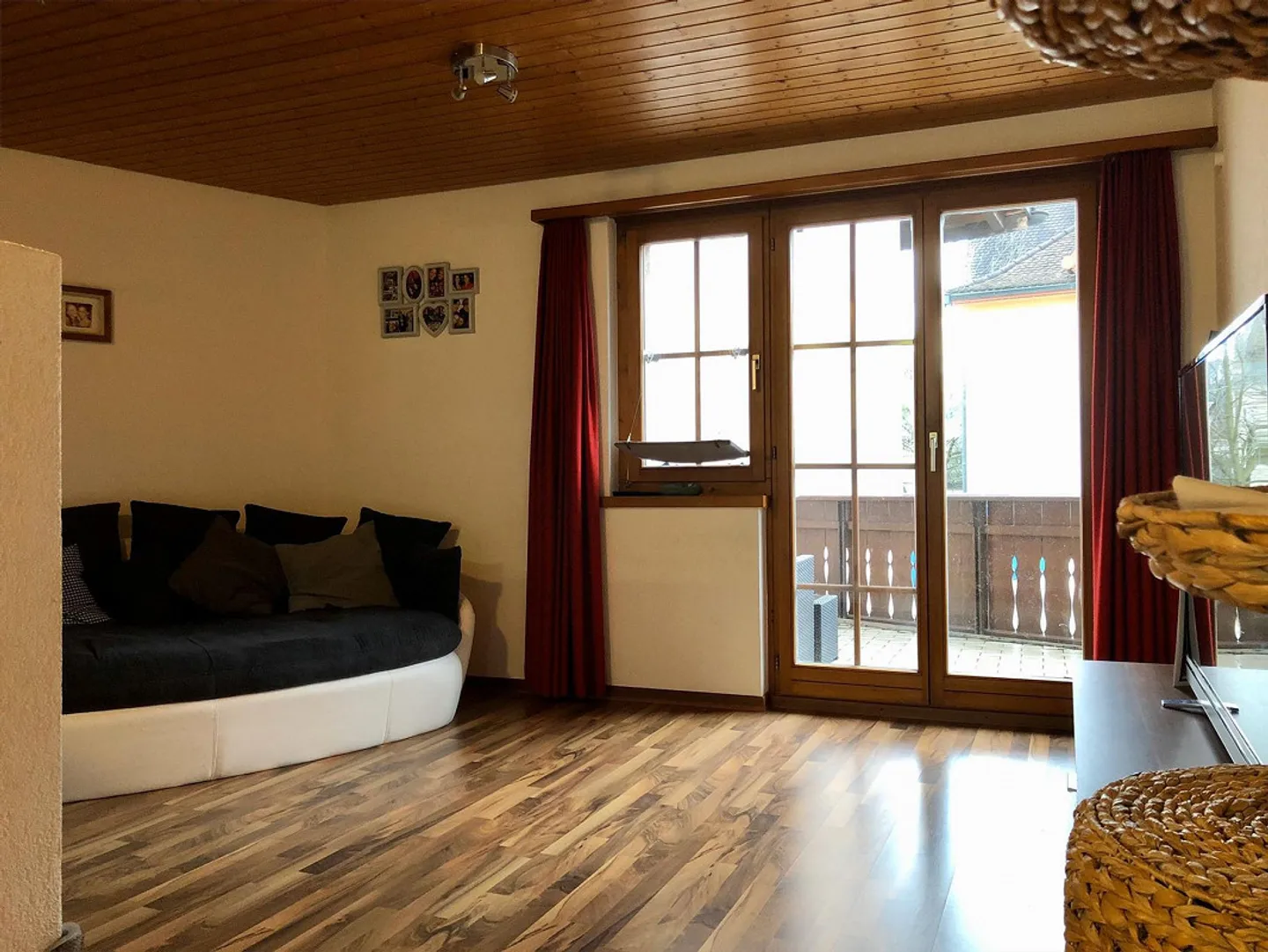 Helle 2.5 Zimmer Wohnung - Foto 2 von 10