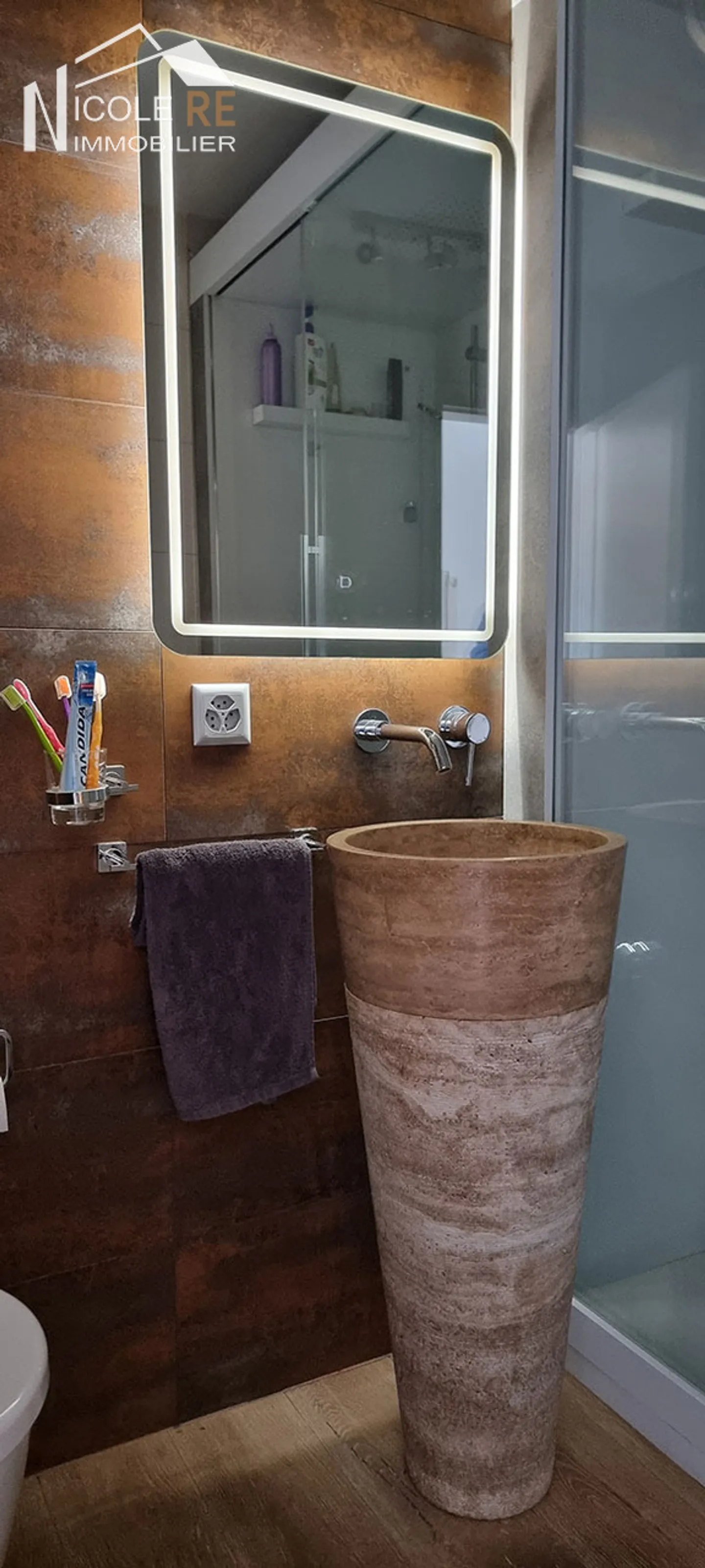 Appartamento in vendita - Foto 16 di 25