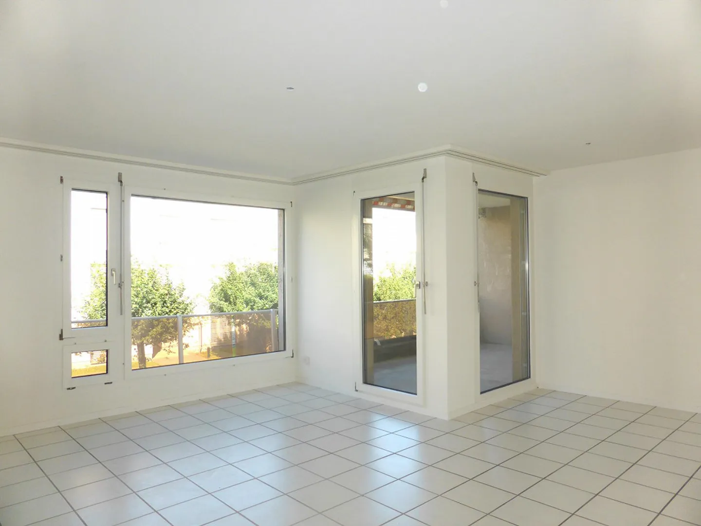 Moderne, helle Wohnung - Foto 11 von 12