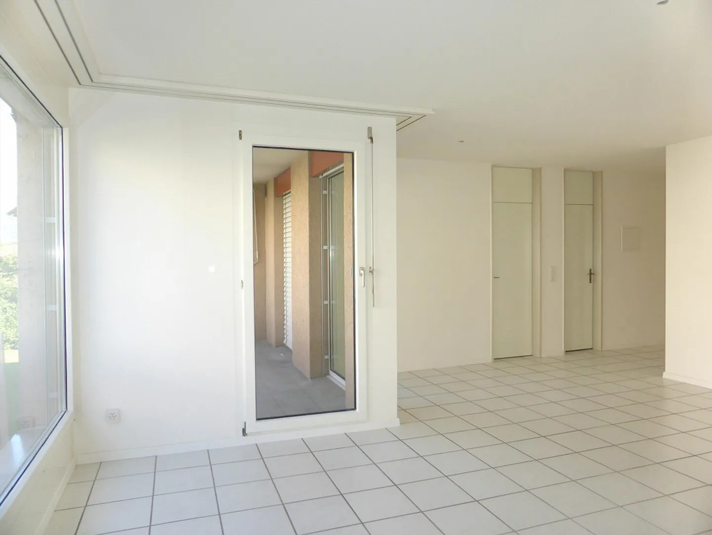 Moderne, helle Wohnung - Foto 12 von 12