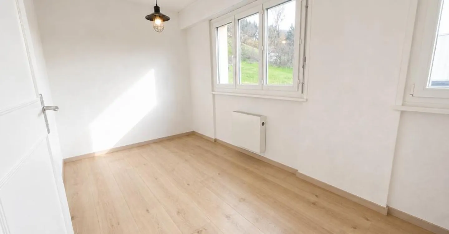 3,5 Zimmer - hell und Balkon - Foto 5 von 10