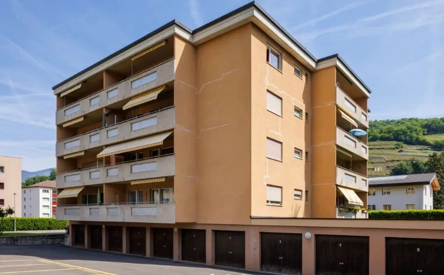 Appartamento al 1° piano con 3,5 stanze ristrutturato - Foto 1 di 2