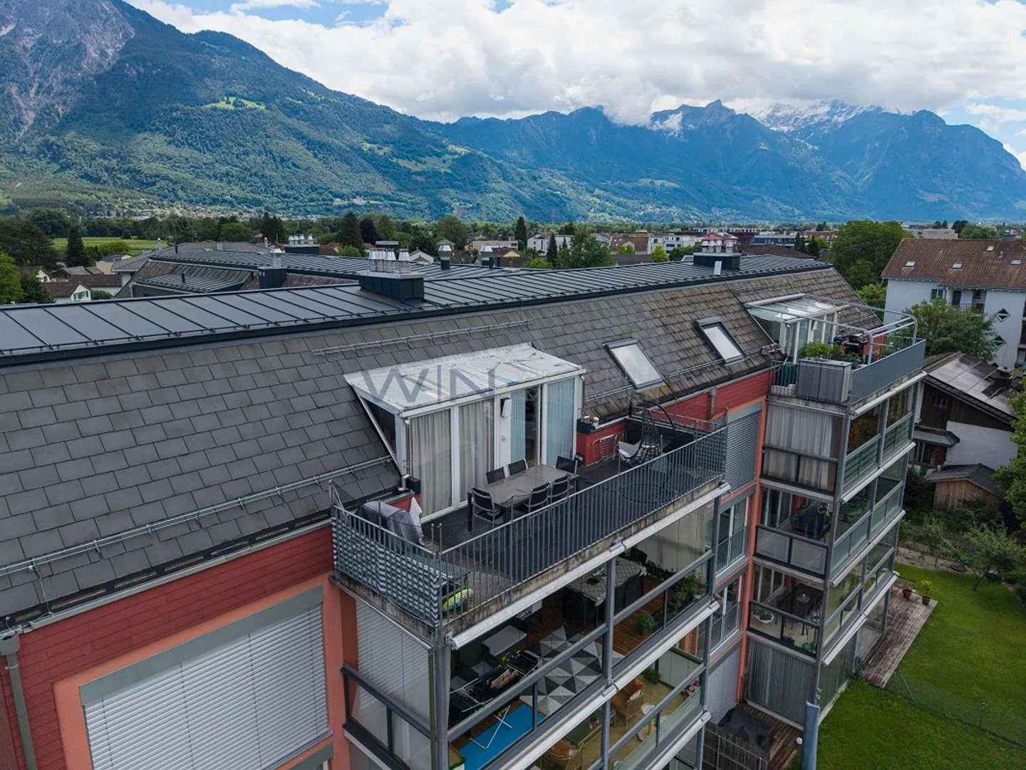 Living in the Rhine Valley Metropolis - Photo 3 of 11