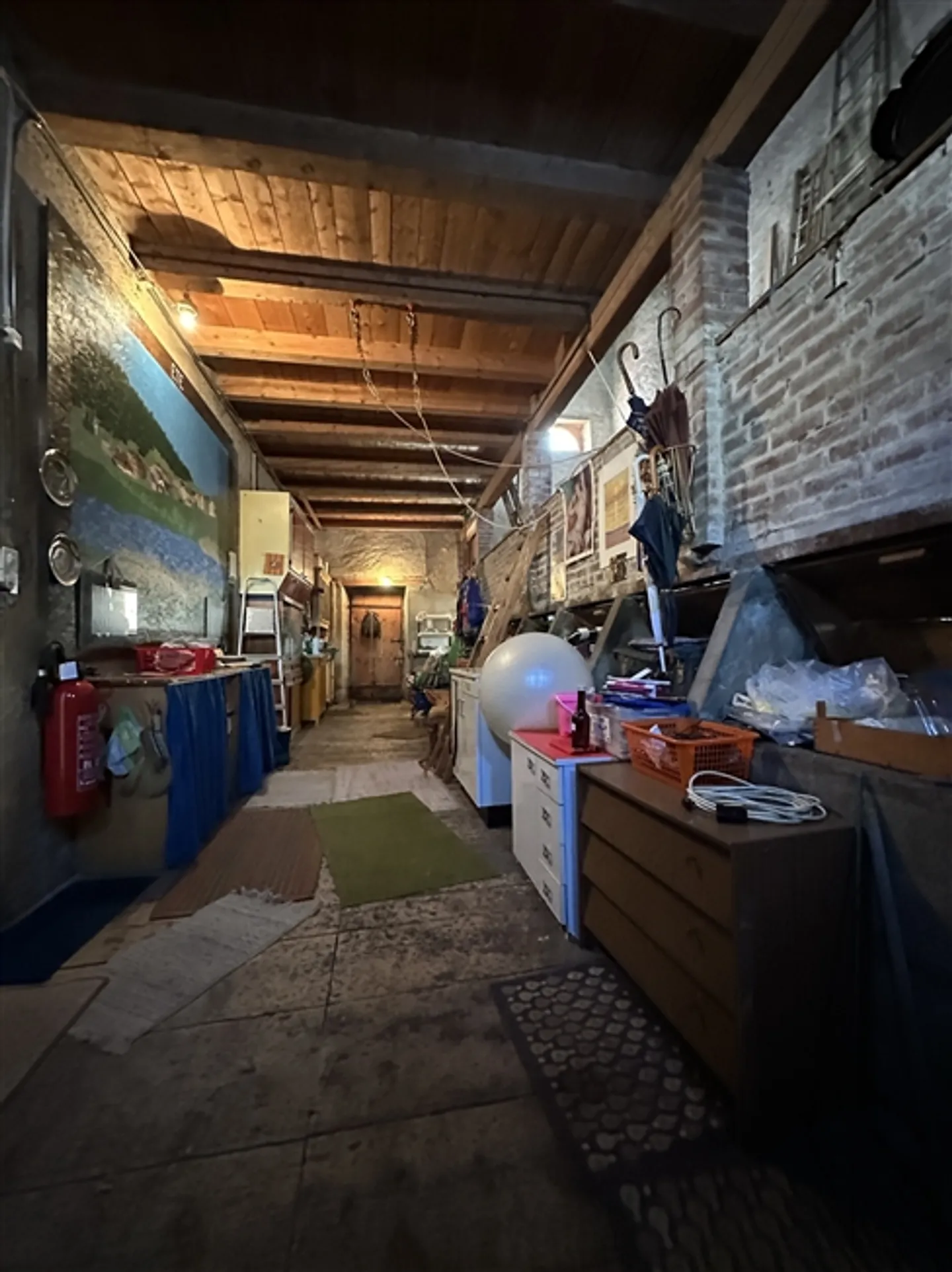 Maison jumelée avec couloir sur les hauteurs du village de Le Séchey, Vallée de Joux - Photo 6 sur 10