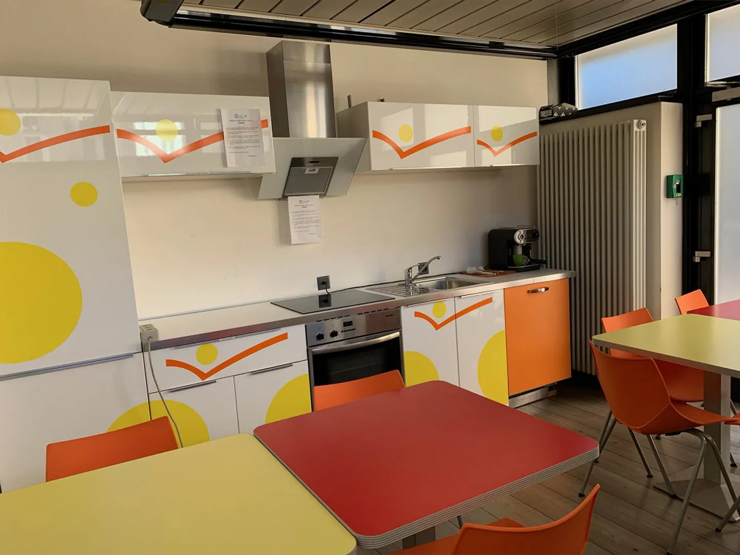 BÂTIMENT DE BUREAUX À LOYER ACHAT POSSIBLE POUR CITOYENS ÉTRANGERS - Photo 23 sur 24