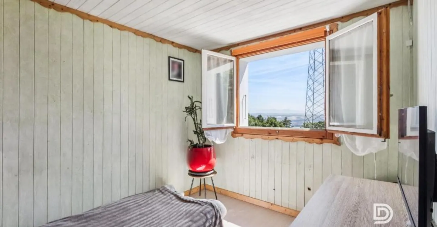 Chalet Charmant avec Vue Lac - Photo 9 sur 13