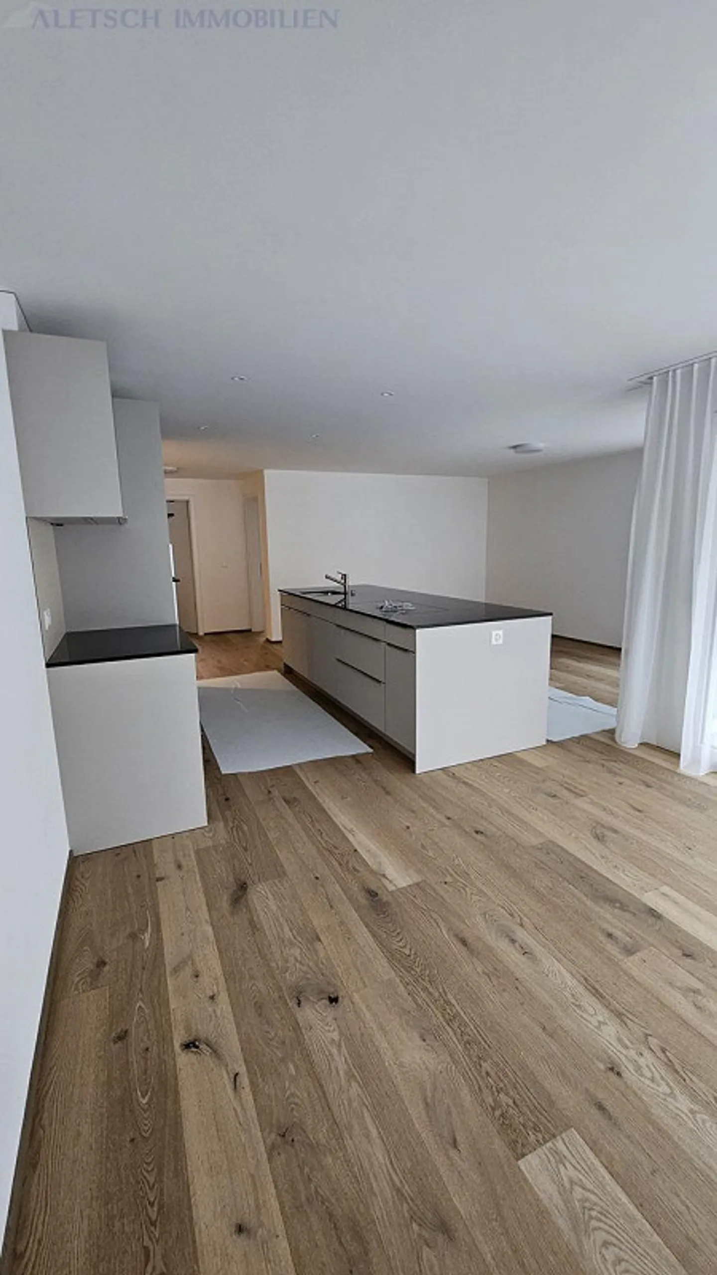 For rent, top modern 3.5-room apartment in Visp (subletting) - Photo 3 of 7