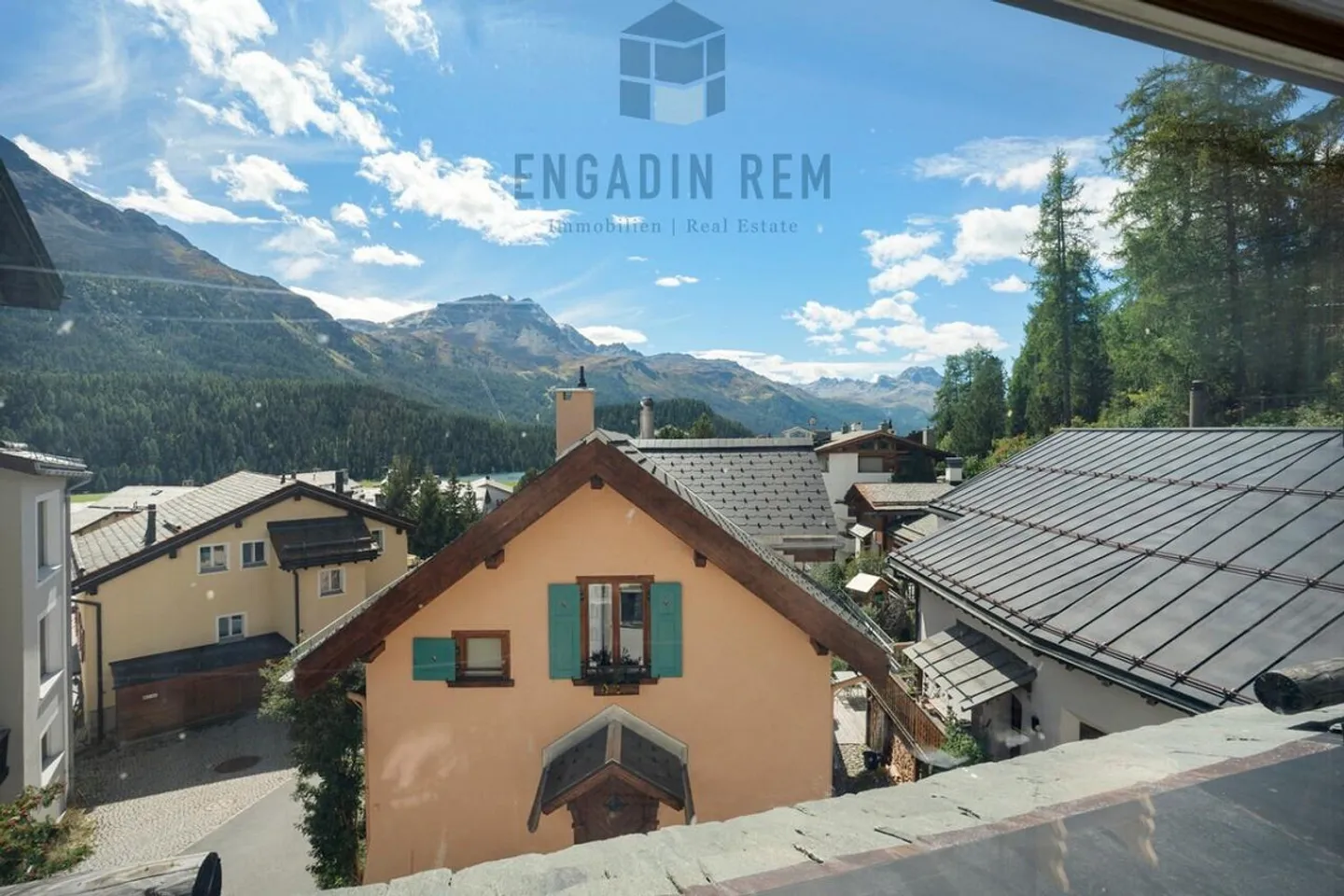 Multi-family house with three units in the heart of Champfèr - Photo 7 of 7